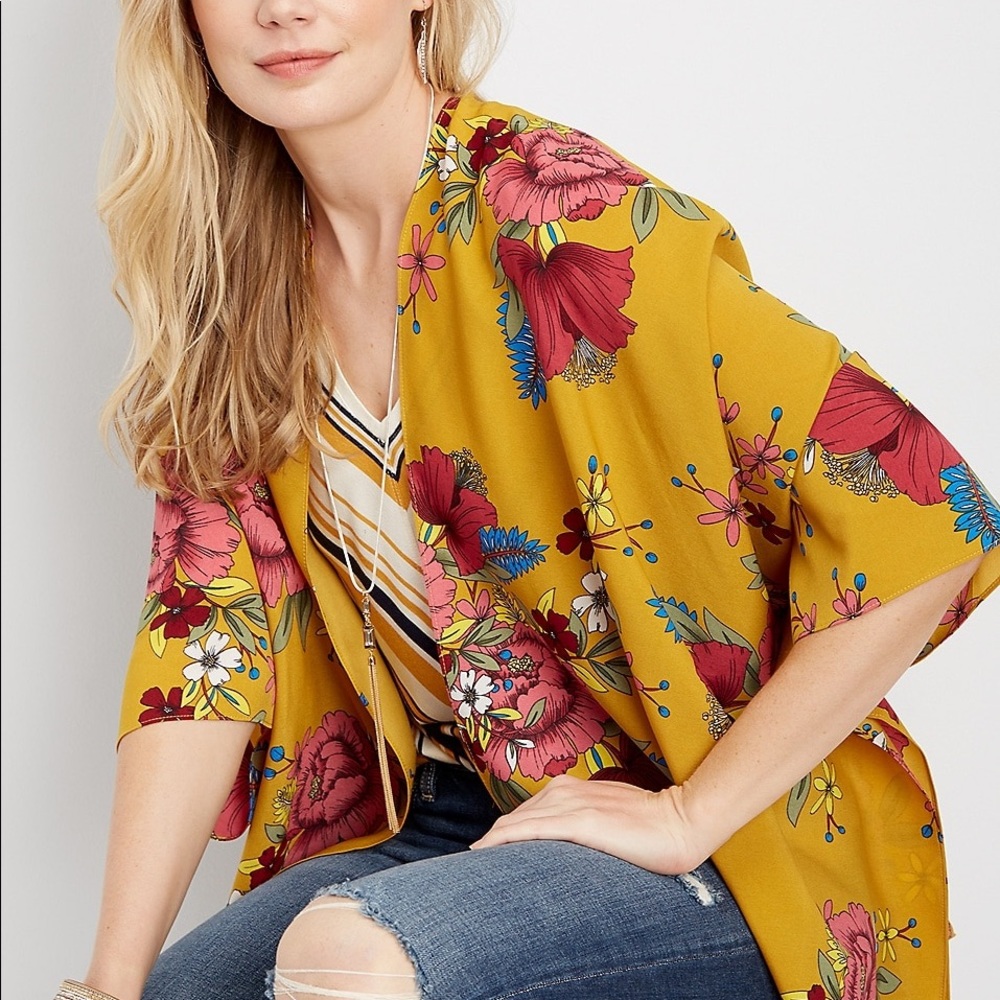 Maurices Large floral print Kimono